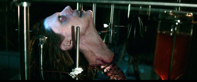 overlord-film-2018-horror-head