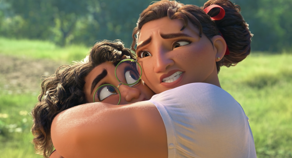 Encanto-film-movie-2021-animated-walt-disney-animation-comedy-drama-fantasy-musical-mirabel-madrigal-luisa-jessica-darrow