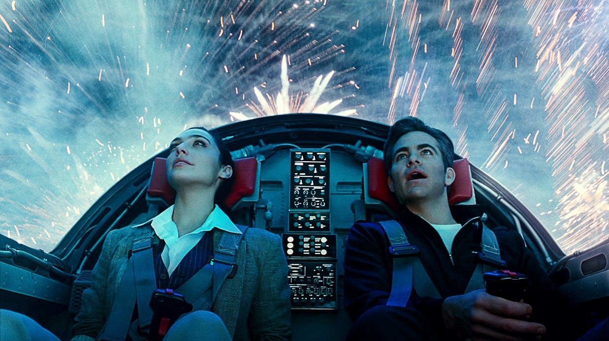 Wonder-Woman-1984-film-movie-2020-action-fantasy-sci-fi-superhero-dc-comics-diana-prince-steve-trevor-gal-gadot-chris-pine