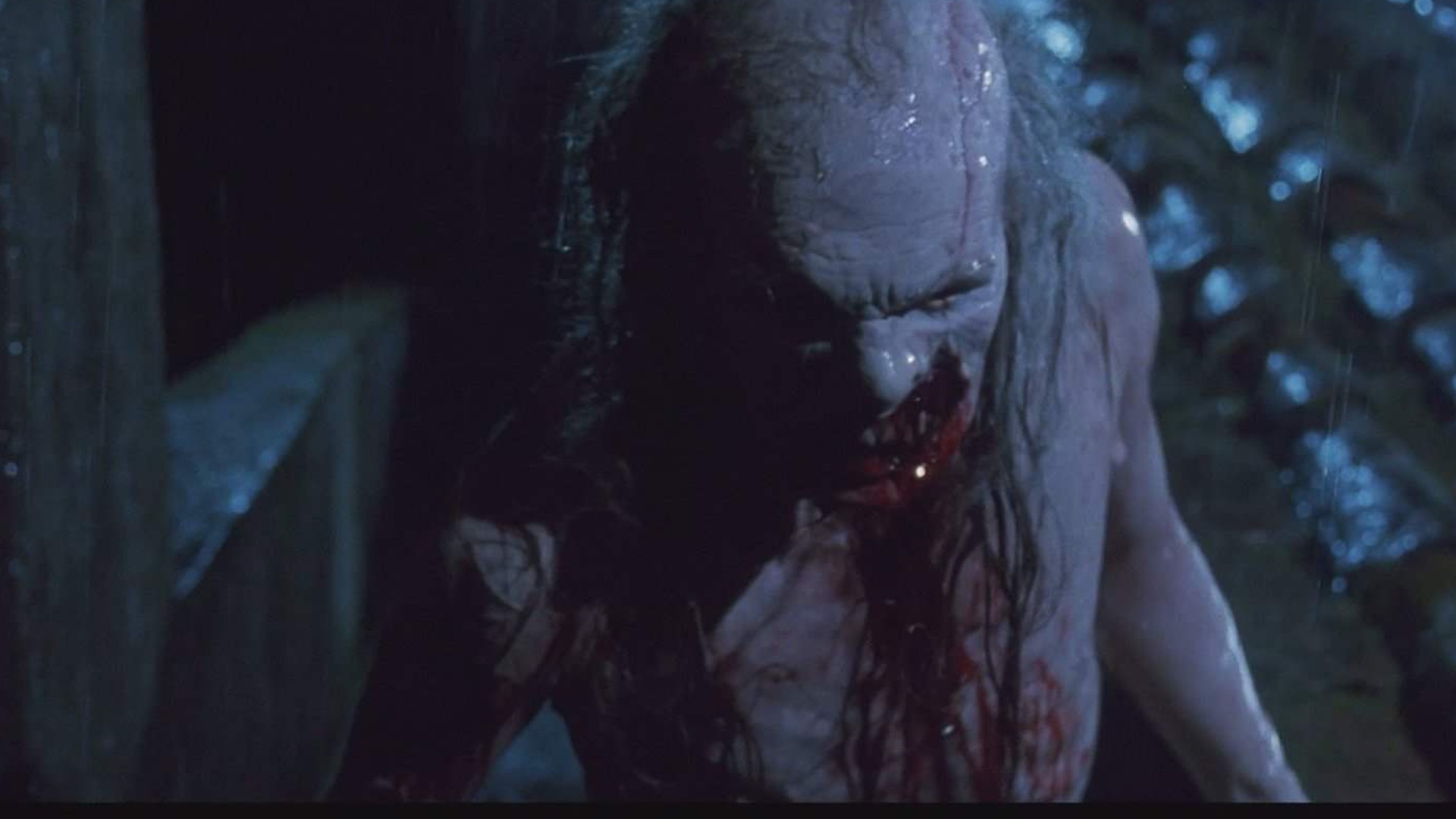 Castle-Freak-movie-horror-1995-horror-lovecraf-stuart-gordon-giorgio-monster