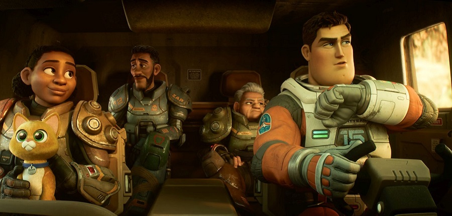 Lightyear-la-vera-storia-di-buzz-film-movie-2022-animated-pixar-animation-sci-fi-action-comedy-drama-chris-evans-keke-palmar-peter-sohn