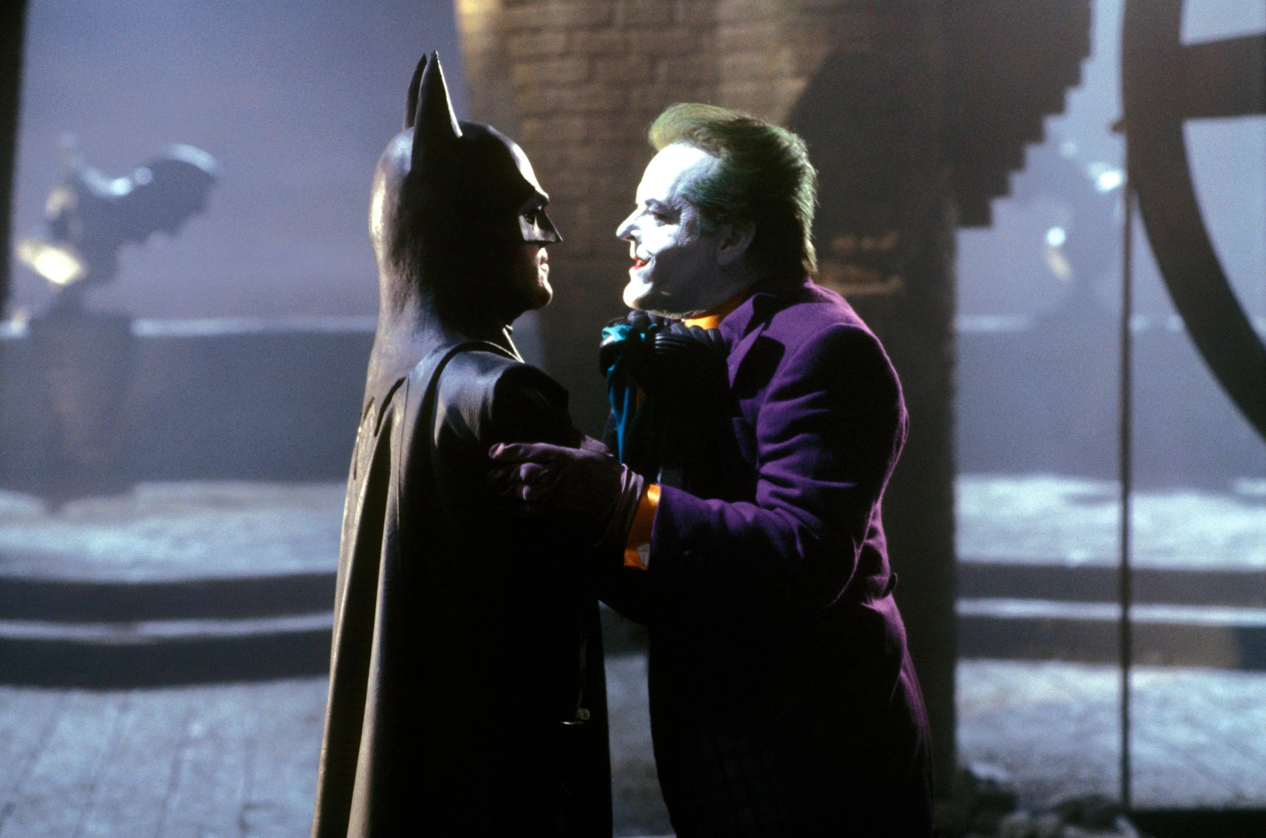 Batman-film-movie-1989-dc-warner-superhero-sci-fi-action-adventure-michael-keaton-joker-jack-nichols