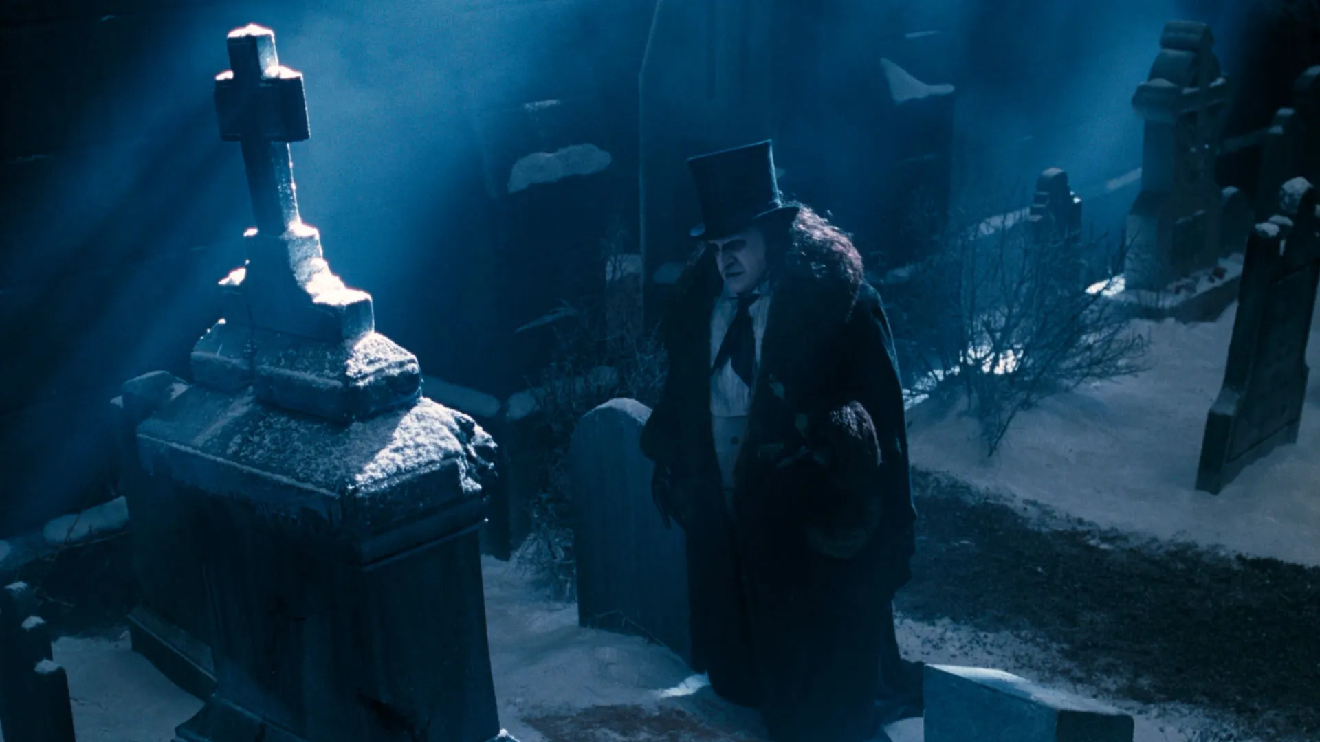 Batman-il-ritorno-batman-returns-film-movie-1992-dc-warner-superhero-sci-fi-action-adventure-penguin